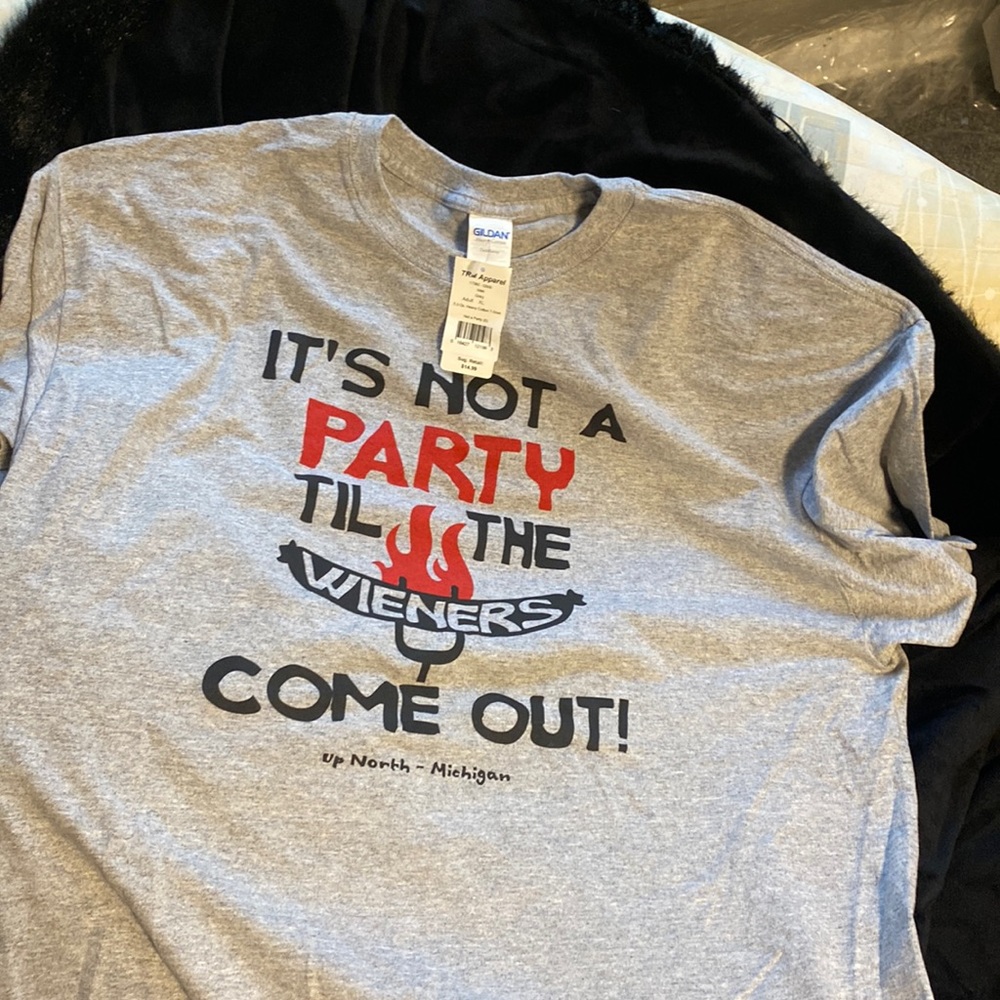 Graphic t shirt